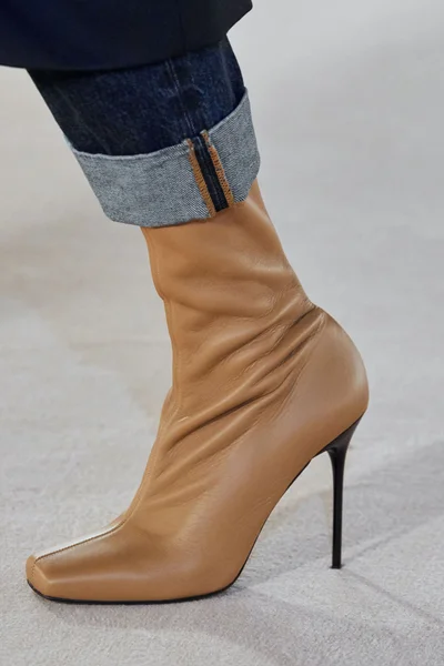 Look 6
